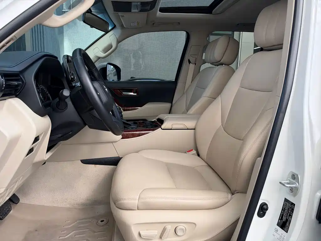 Toyota Land Cruiser — миниатюра 17