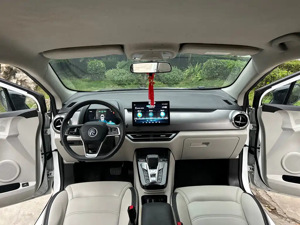 BYD Yuan Pro — миниатюра 9