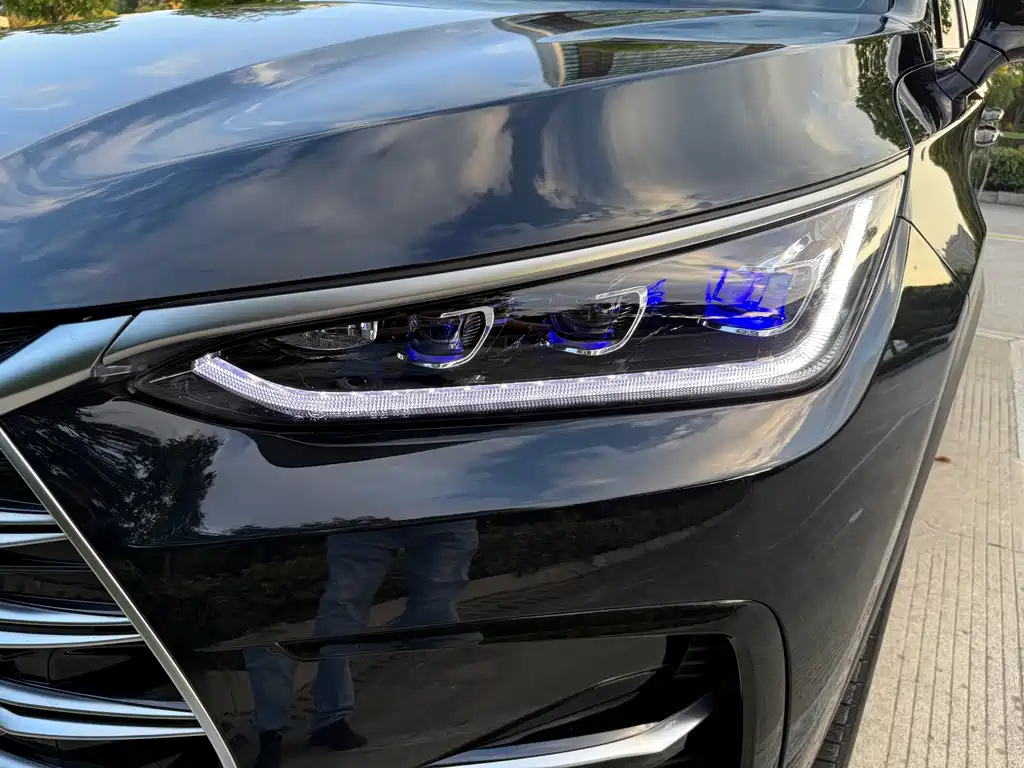 BYD Tang New Energy — миниатюра 13