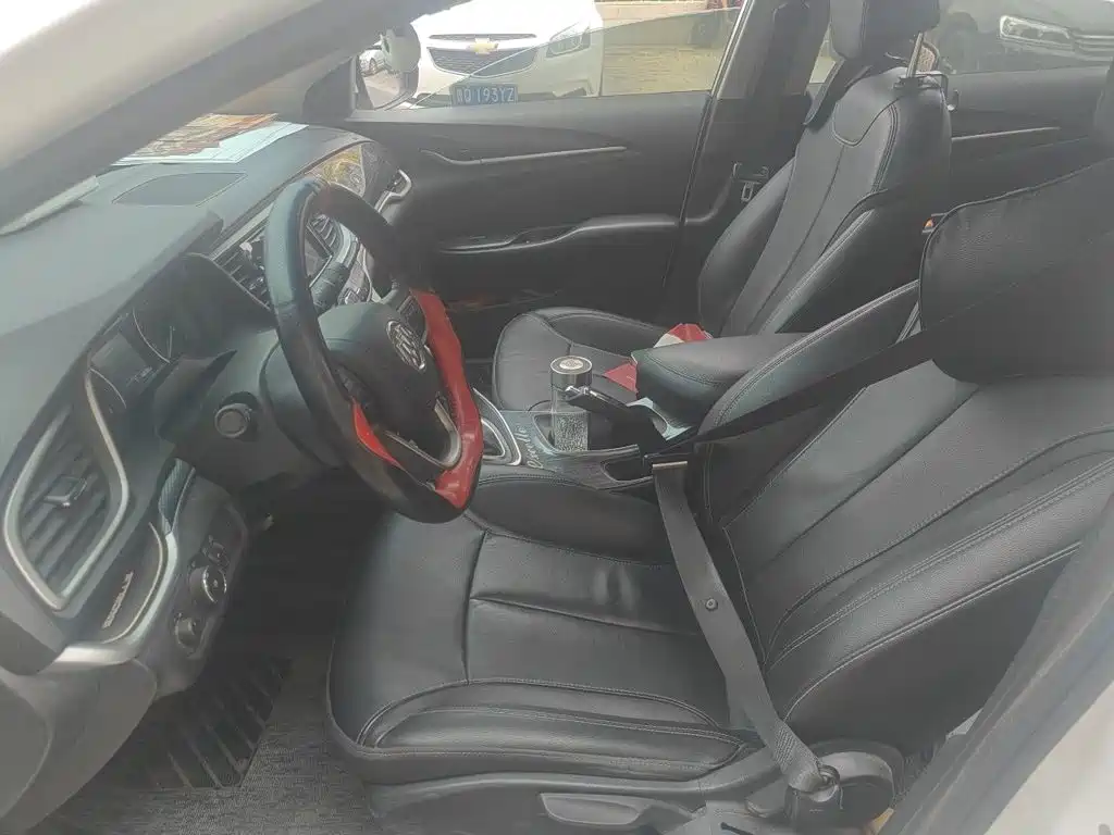 Buick Excelle — миниатюра 11