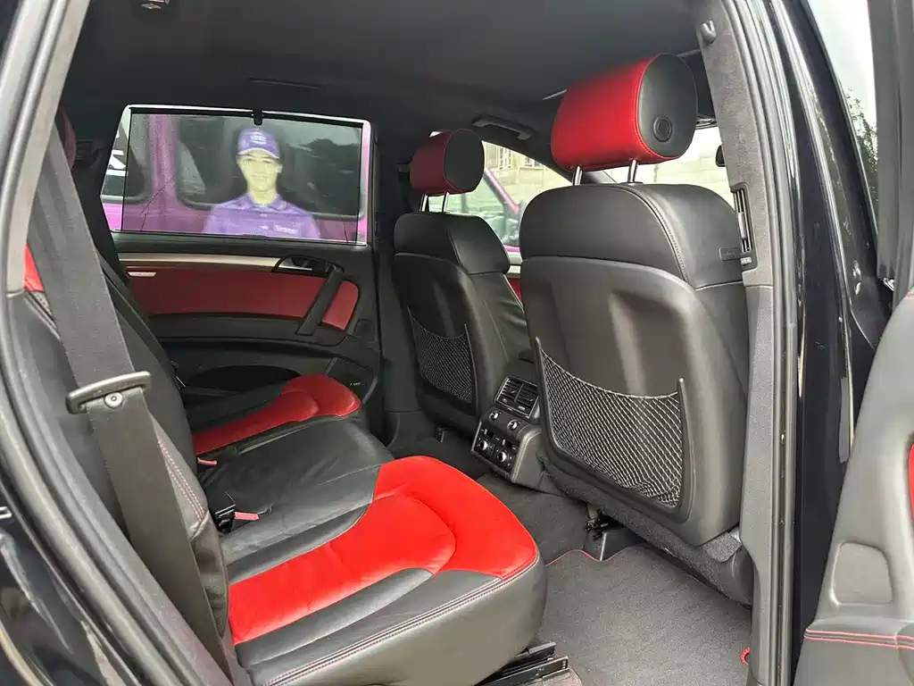 Audi Q7 2012 3.0 TFSI (200kW