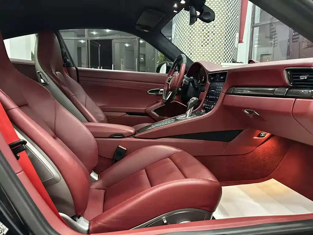Porsche 911 — миниатюра 13