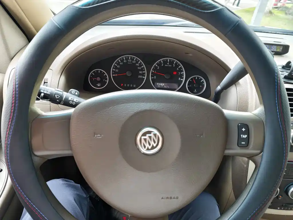 Buick GL8 2014 2.4L Comfort