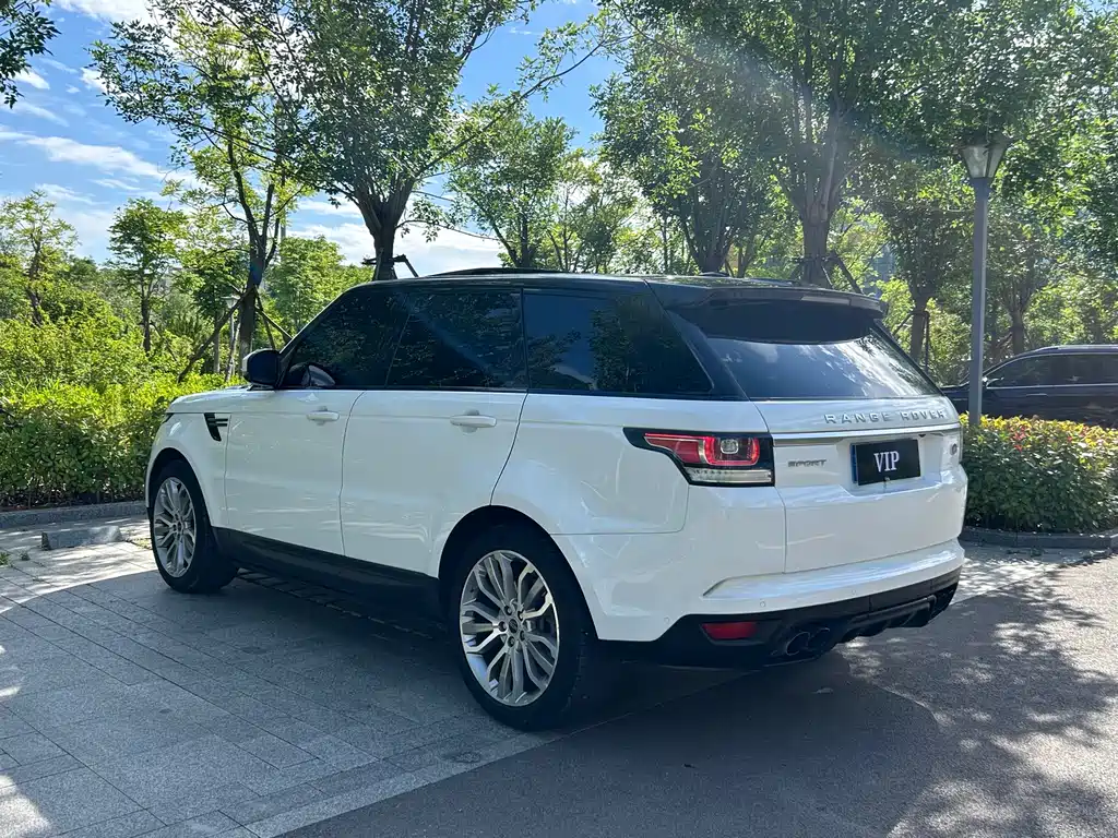 Land Rover Range Rover Sport 2016 3.0T
