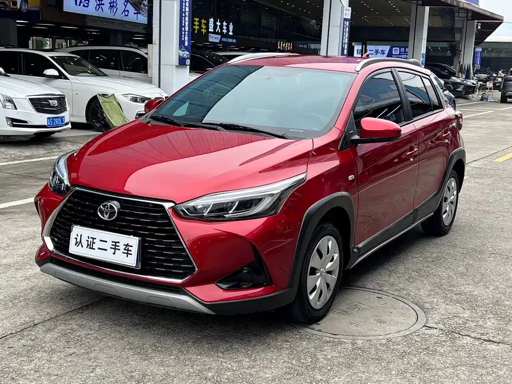 Toyota Yaris L 2022