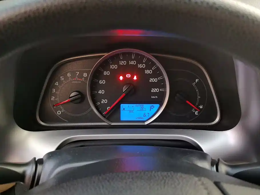 Toyota RAV4 — миниатюра 14