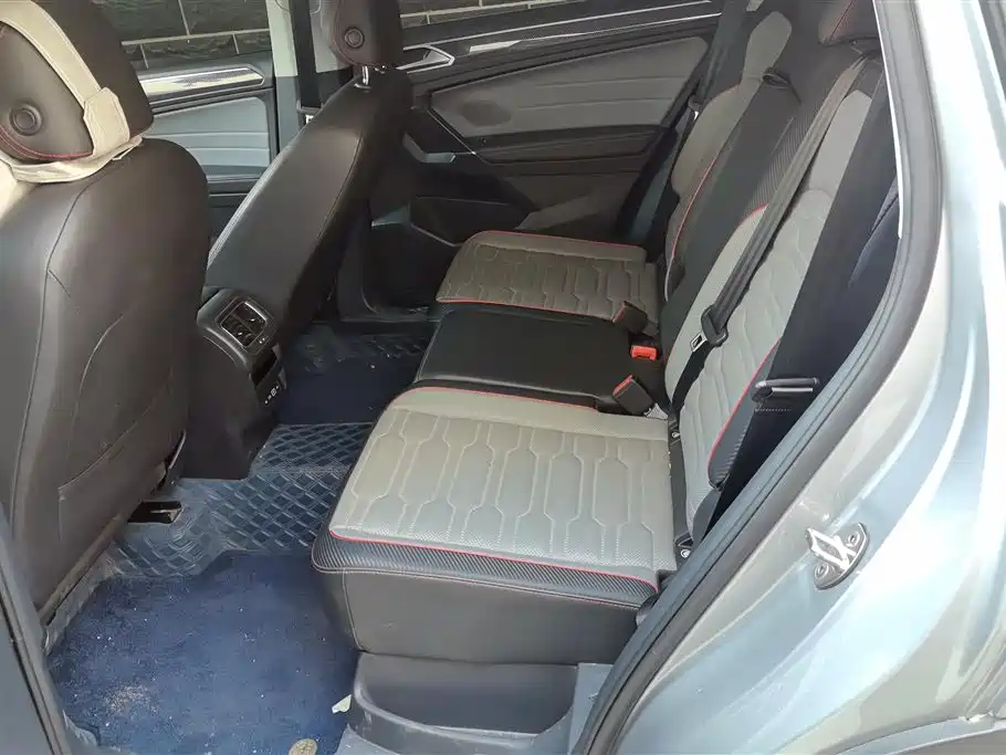 VOLKSWAGEN TIGUAN L NEW ENERGY