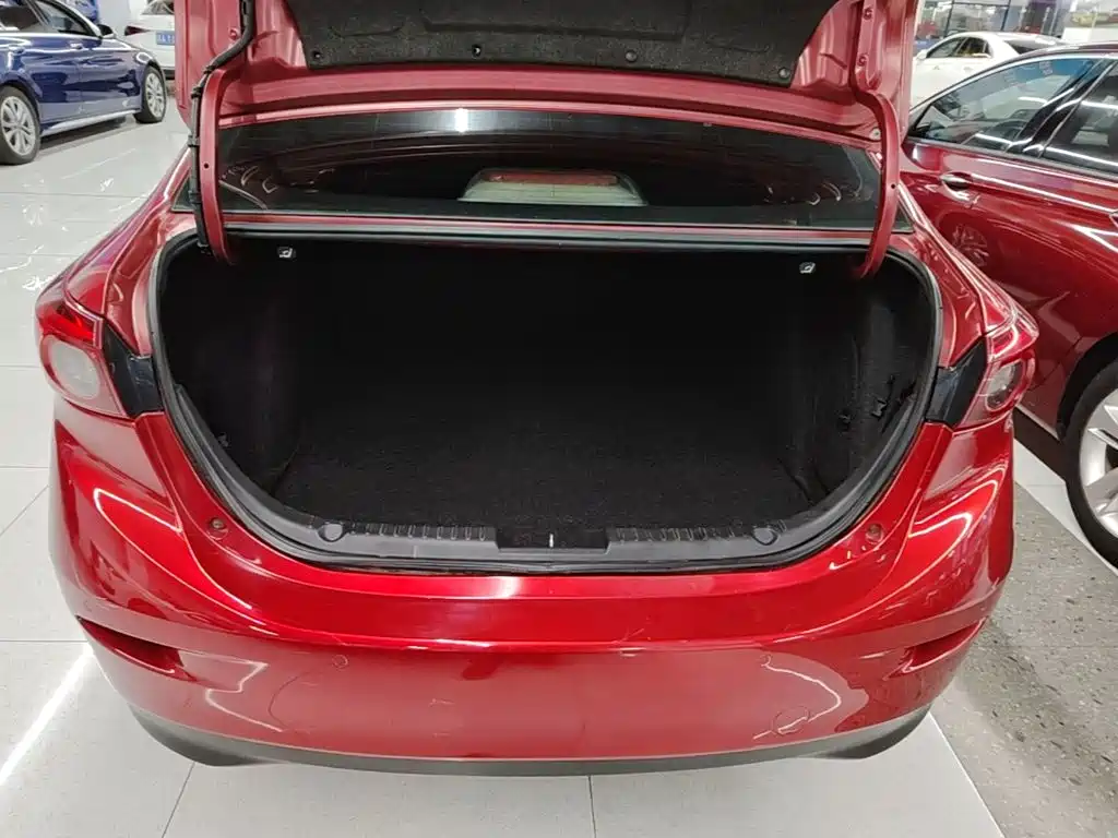 Mazda 3 Axela — миниатюра 19
