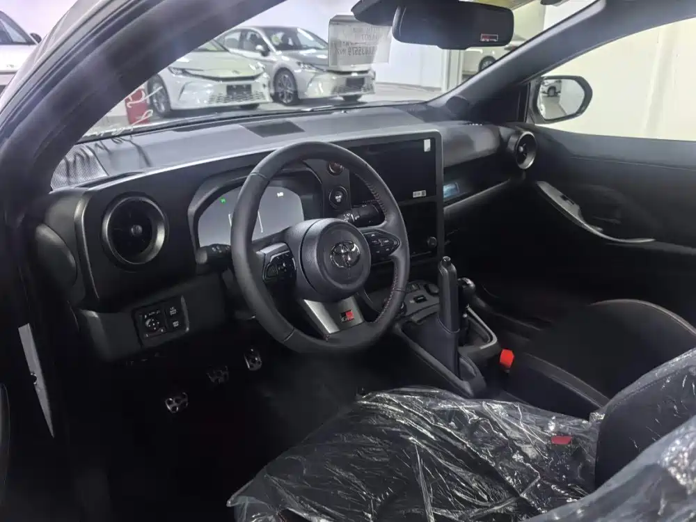 Toyota GR YARIS 2025 GR