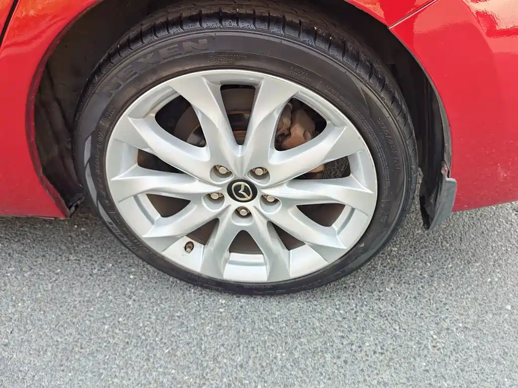 Mazda 3 Axela Sedan 2.0L Auto Sport Type, фото 11