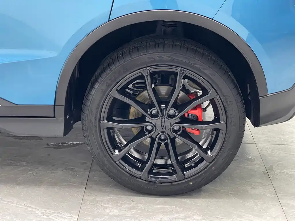 Geely Emgrand S - фото 19