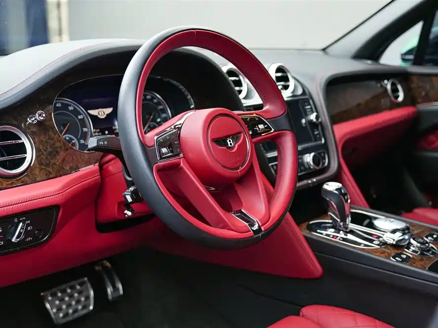 Bentley Bentayga 2016 6.0T First Edition