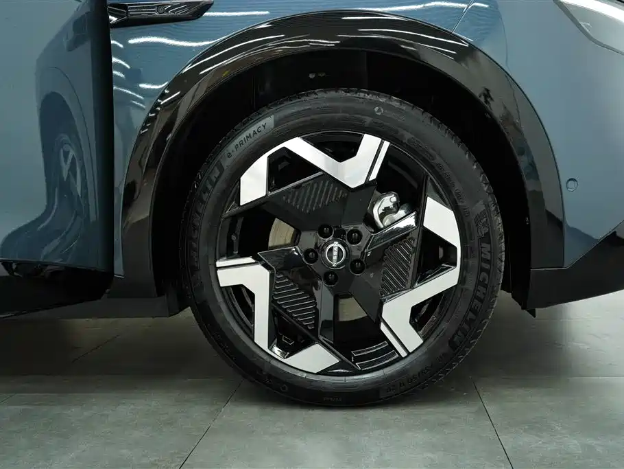 Nissan 日产NX8 — миниатюра 17