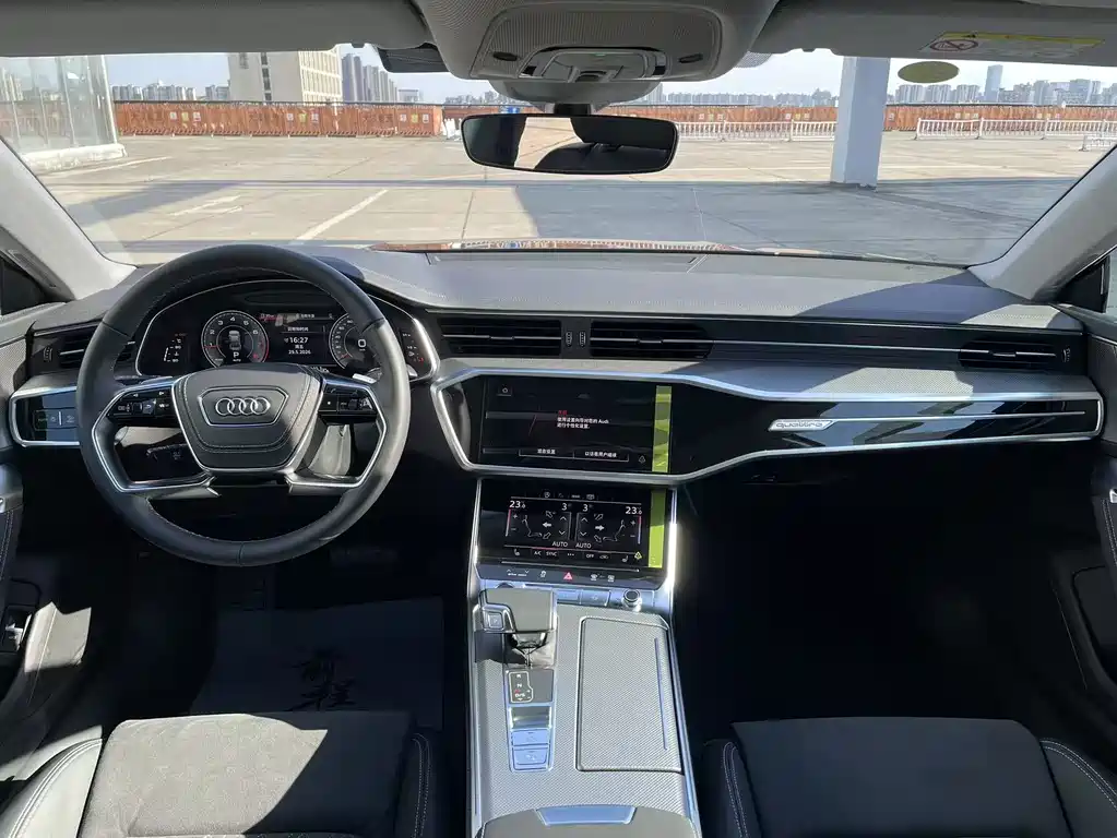 Audi A7L 2025 45 TFSI quattro