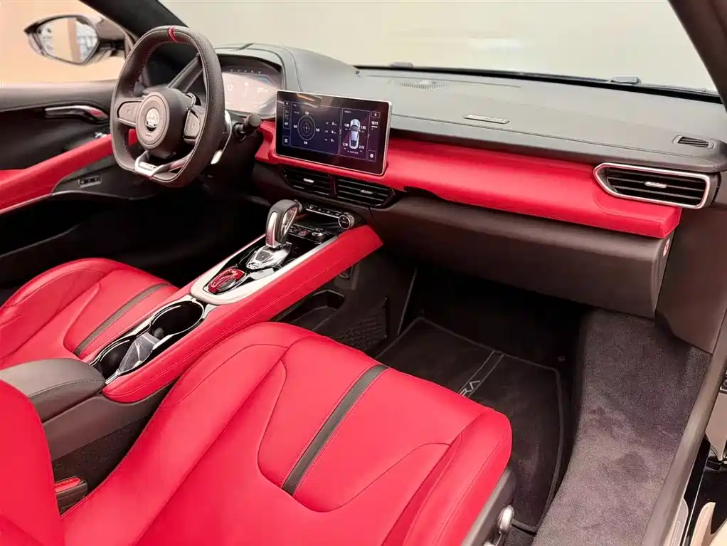 LOTUS SPORTS CAR EMIRA