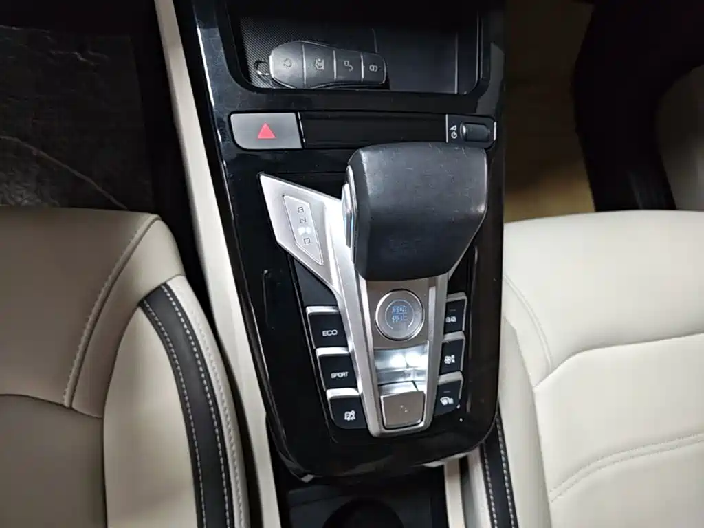 BYD Yuan Pro — миниатюра 14