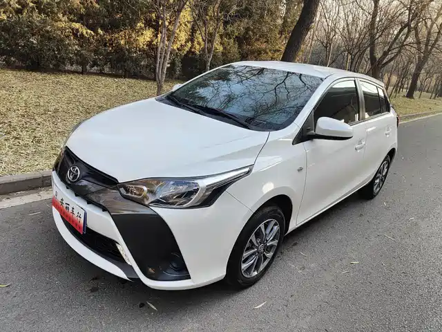 TOYOTA YARIS L ZHIXUAN