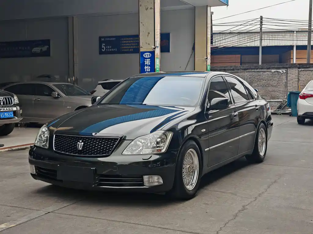 Toyota Crown 2009