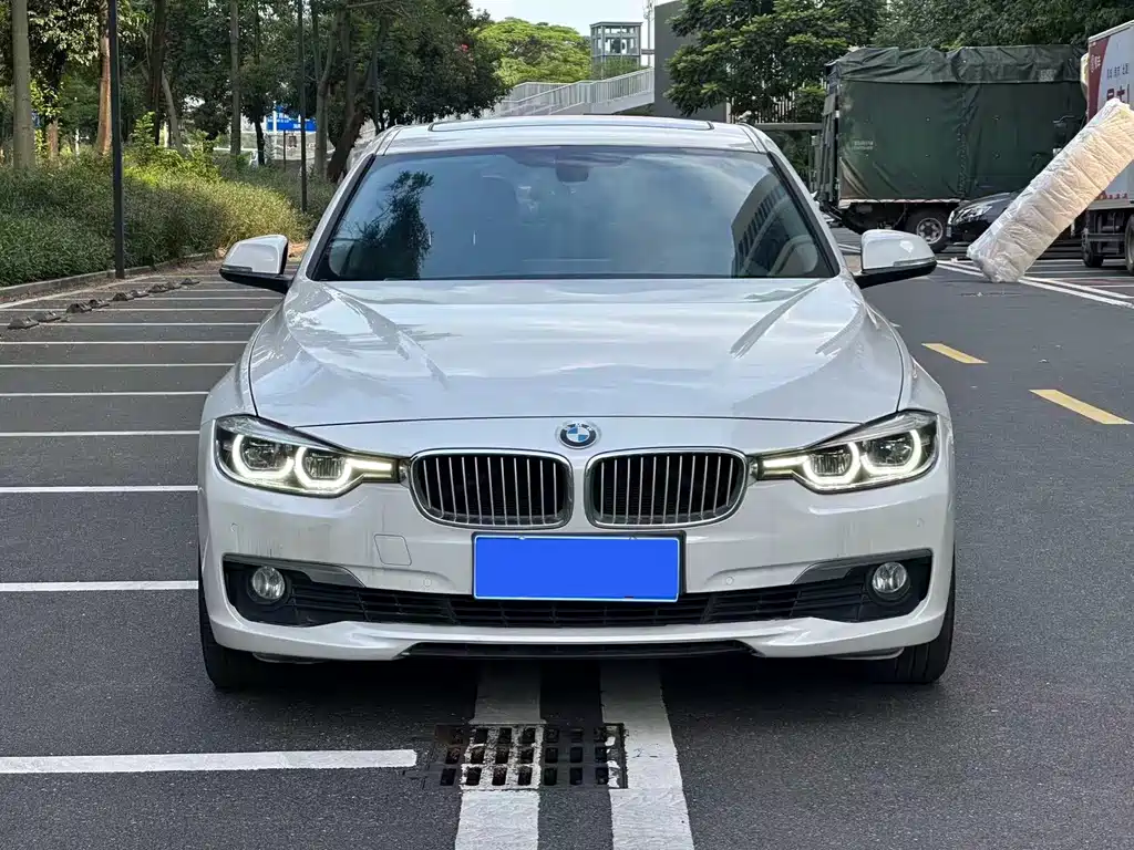 BMW 3 Series — миниатюра 2