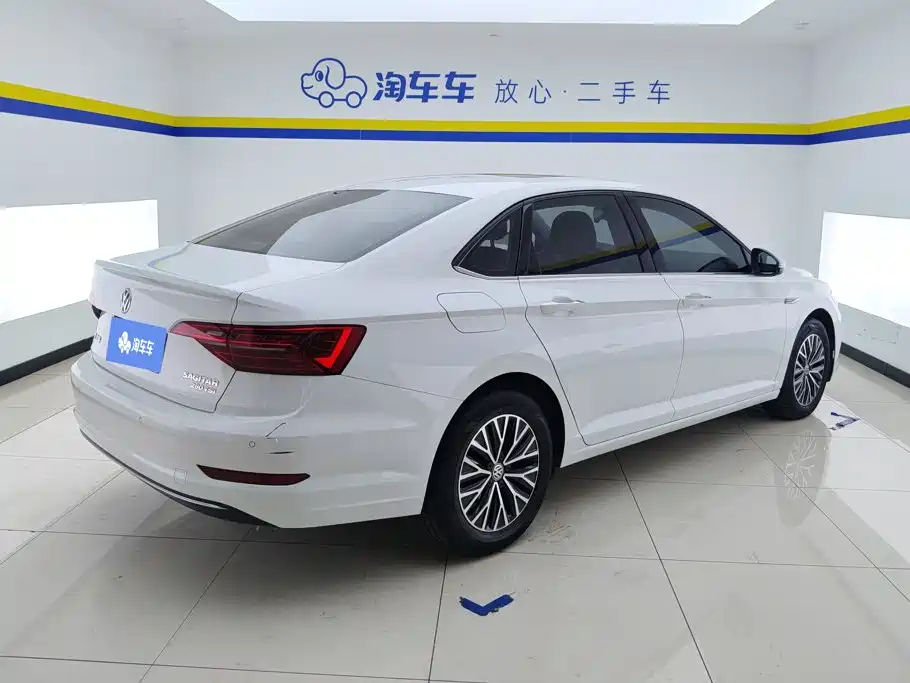 Volkswagen Sagitar — миниатюра 3
