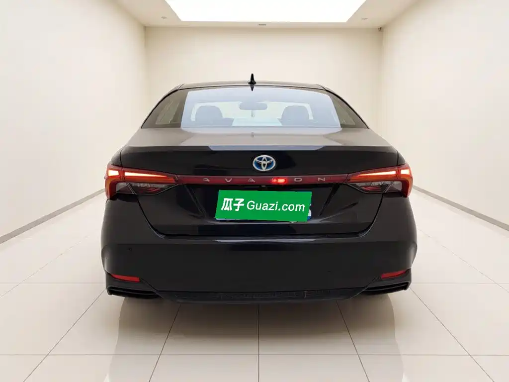 Toyota Avalon — миниатюра 5