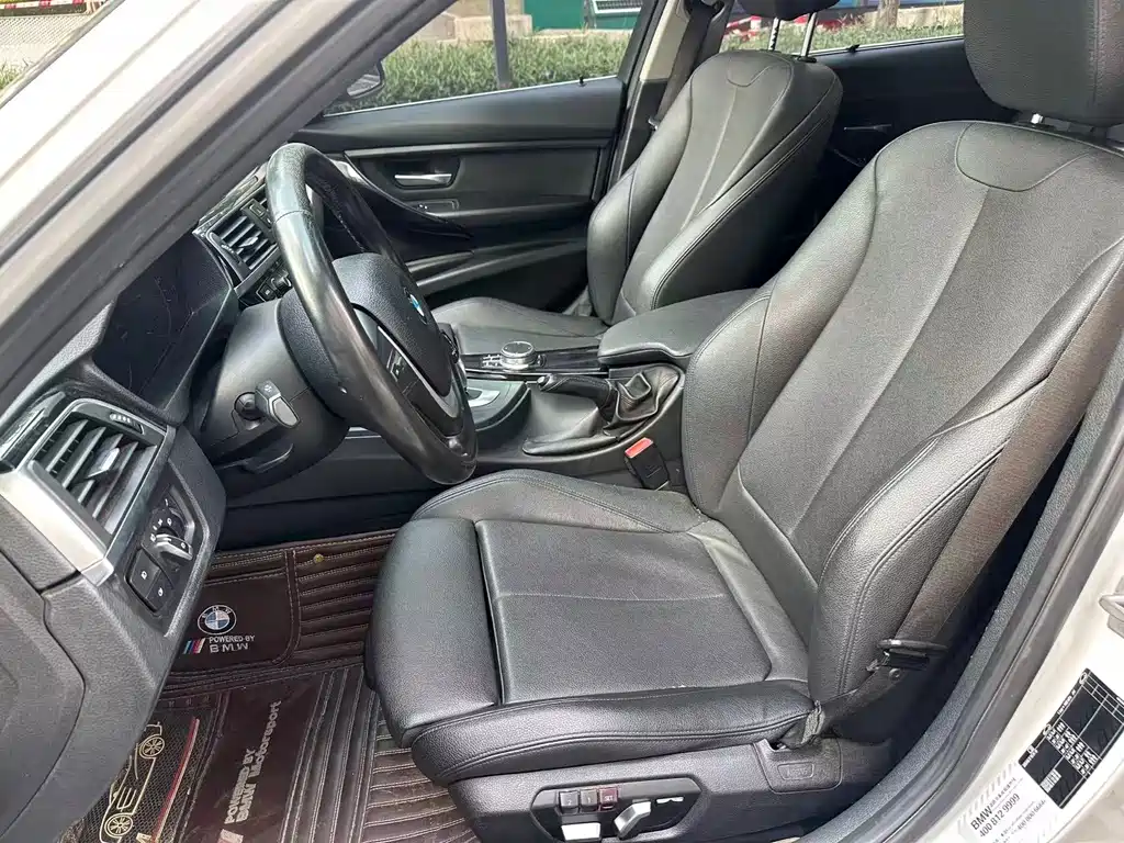 BMW 3 Series — миниатюра 8