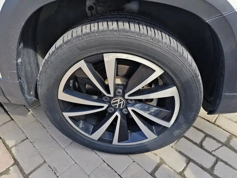 Volkswagen Tharu — миниатюра 6