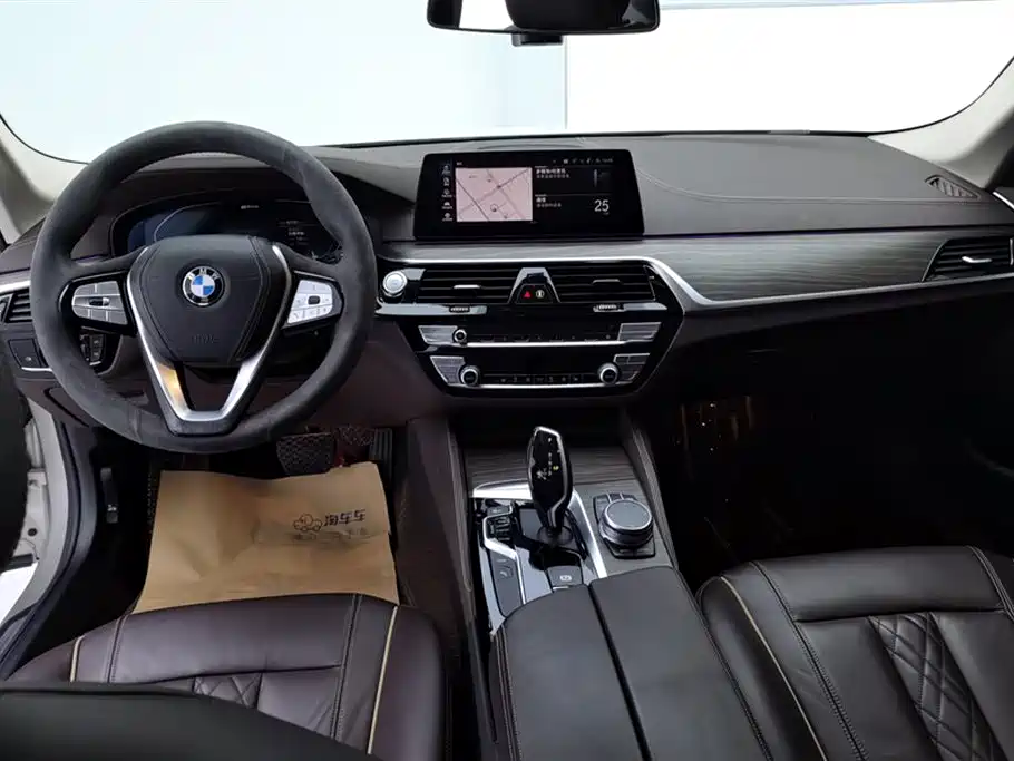 BMW 5 SERIES NEW ENERGY