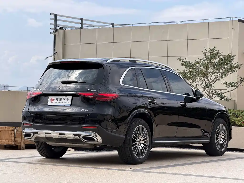 Mercedes-Benz GLC — миниатюра 11
