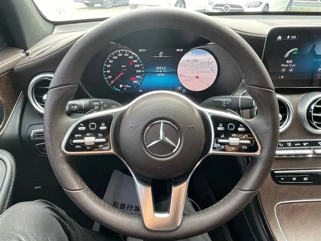 Mercedes-Benz GLC — миниатюра 10