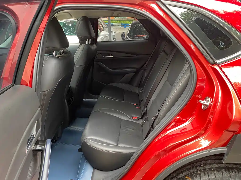 Mazda CX-30 — миниатюра 8