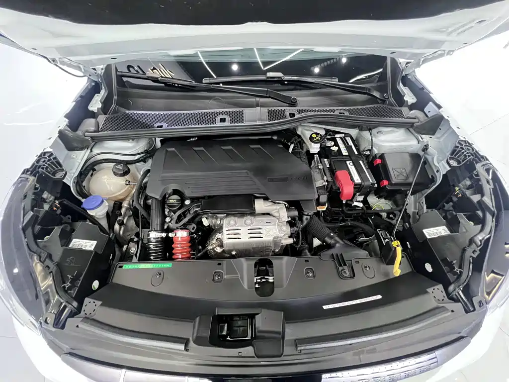 Peugeot 2008 — миниатюра 19