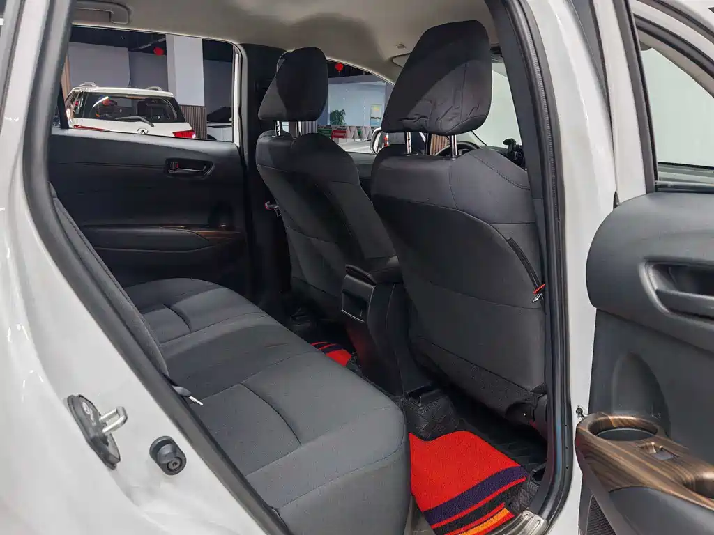 TOYOTA COROLLA SHARP AMPLIFIER