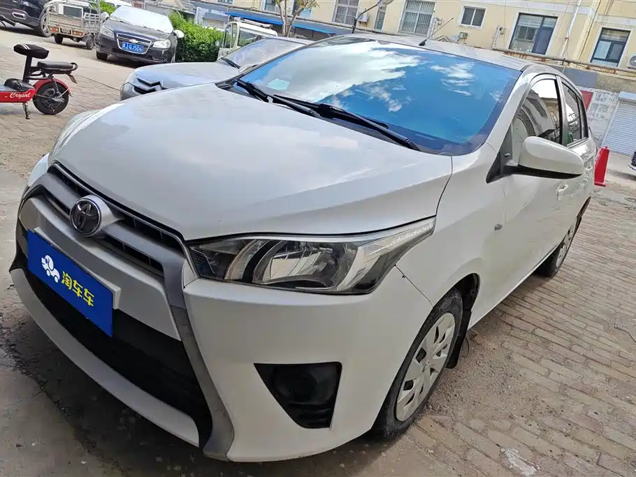Toyota Yaris L 2016