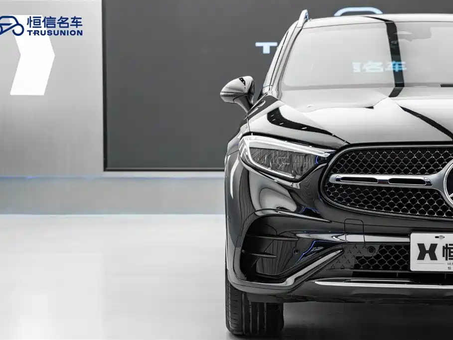 Mercedes-Benz GLC 2023 GLC 260 L 4MATIC Luxury 5 мест