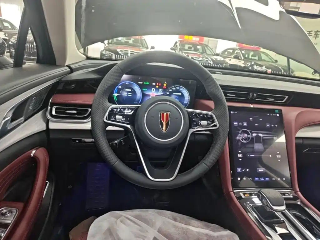 Hongqi Hongqi H5 PHEV — миниатюра 11