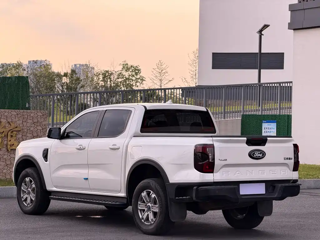 Ford Ranger — миниатюра 9