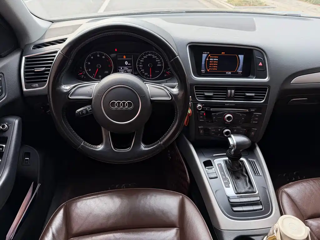 Audi Q5 2017 40 TFSI