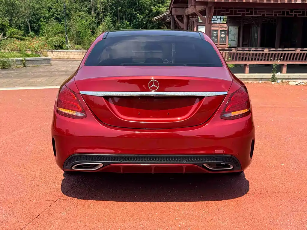 Mercedes-Benz C-Class — миниатюра 8