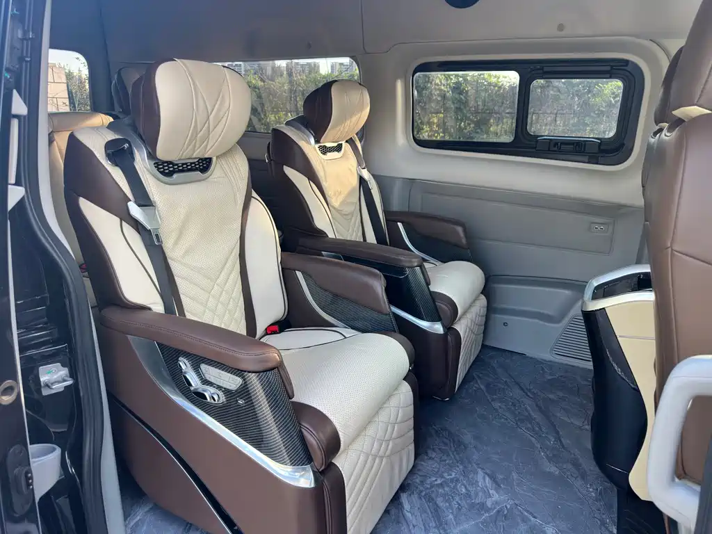 Ford Transit — миниатюра 4