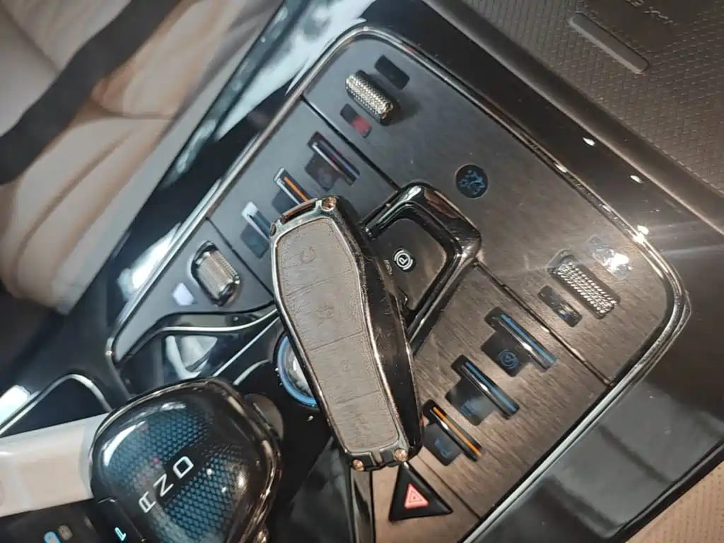 BYD Han — миниатюра 9