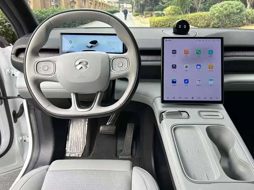 NIO ES6 — миниатюра 10