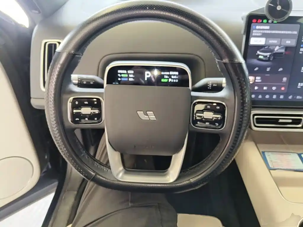 Li Auto Li L8 — миниатюра 11
