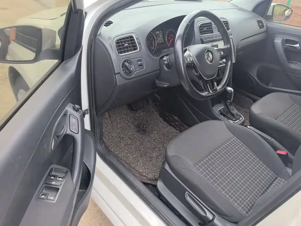 Volkswagen Polo — миниатюра 16
