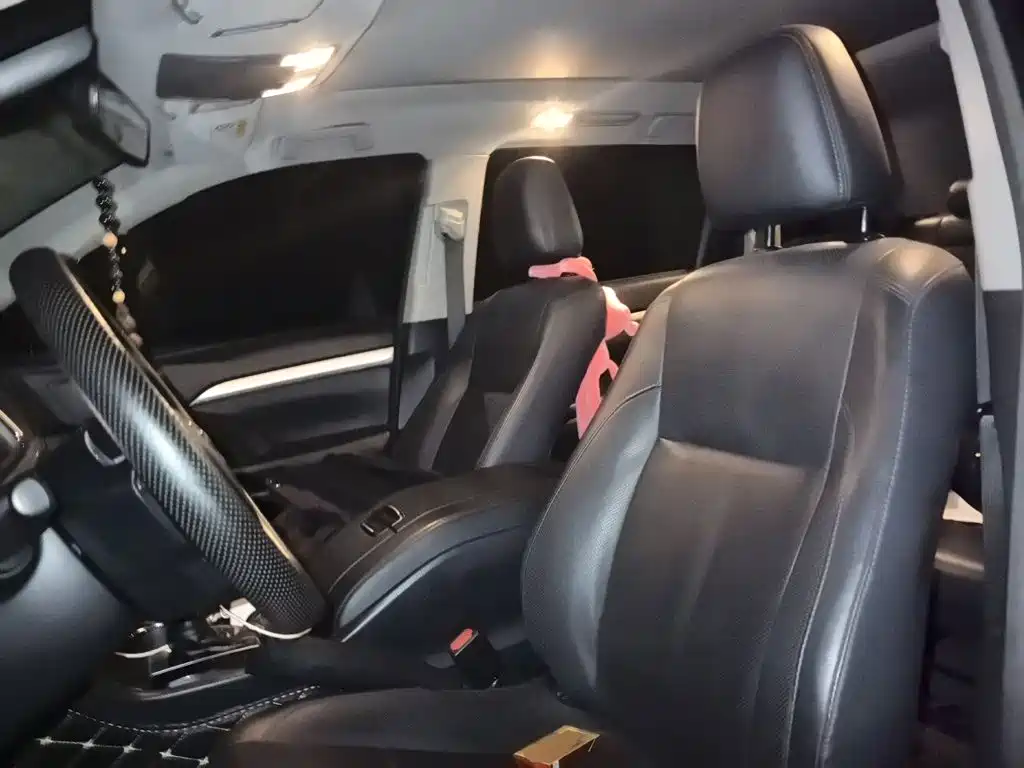 Toyota Highlander — миниатюра 11