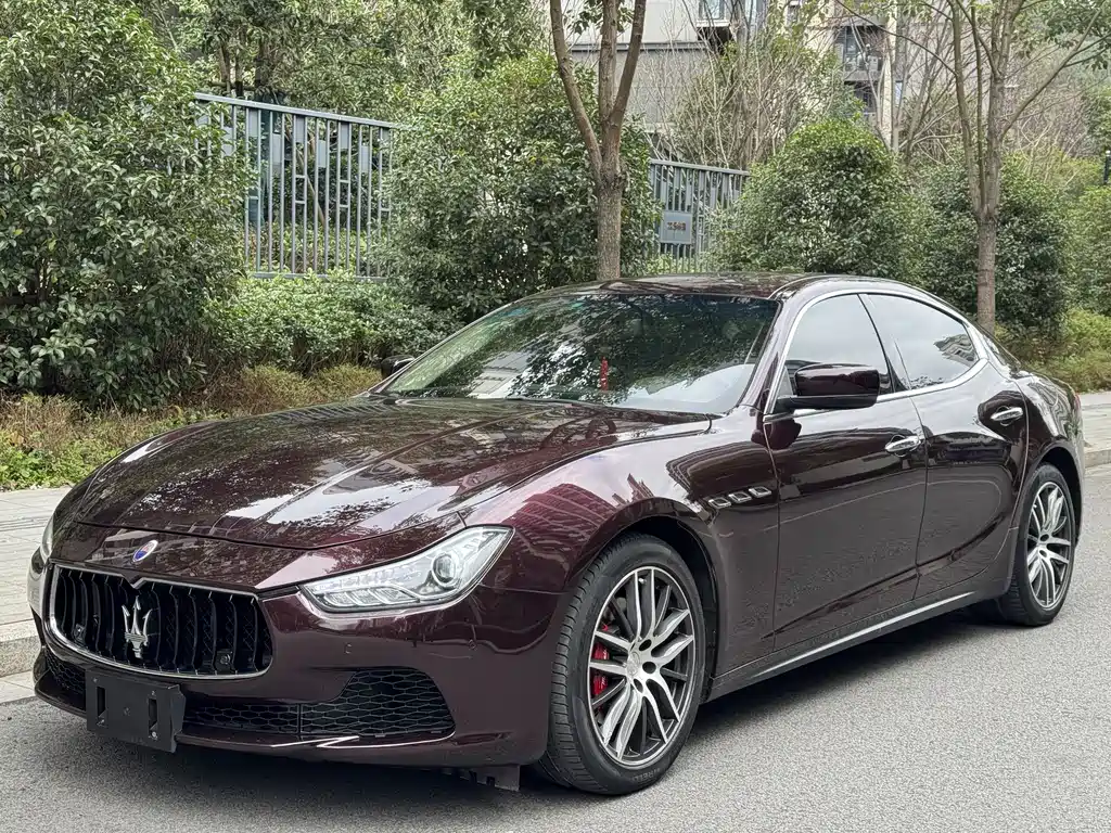 Maserati Ghibli 2015