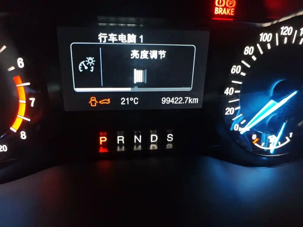 Ford Mondeo — миниатюра 8