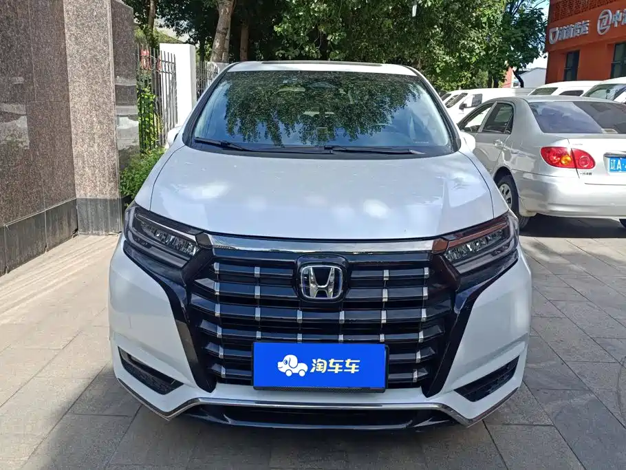 Honda Elysion — миниатюра 2