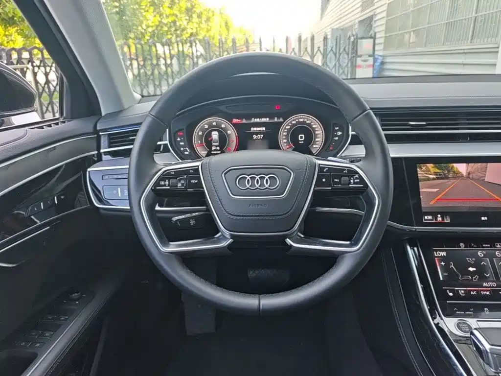 Audi A8 — миниатюра 11