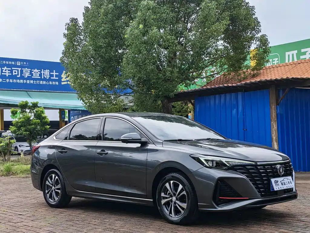 Changan Eado — миниатюра 3